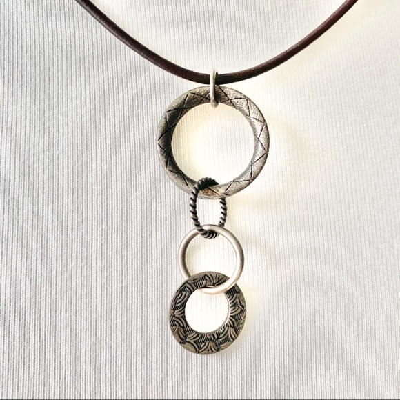 Cord Silver Circle Dangly Necklace - Picture 3 of 7